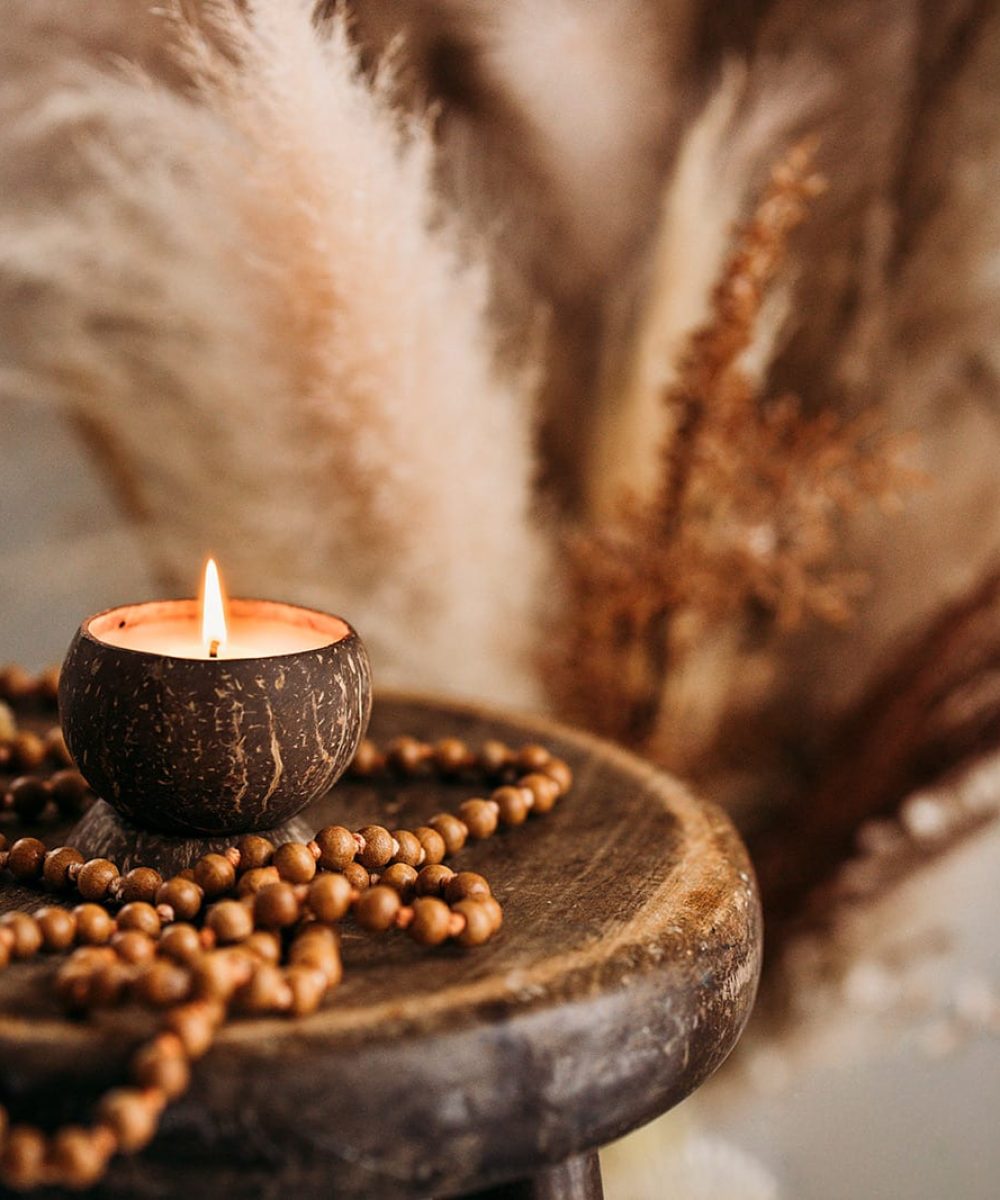 Kynttilä-ja-helminauha